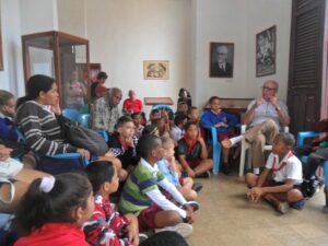 En un ameno encuentro, los presentes conocieron sobre los orígenes del otrora Corral Falso de Macurijes, hoy Pedro Betancourt