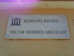 PEDRO BETANCOURT.-Una amplia variedad de instantáneas, trofeos, preseas, documentos y demás elementos exhibe el Museo del Deporte "Héctor Mederos Argüelles" de este municipio.