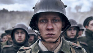 “Sin novedad en el frente”, la historia de un joven alemàn que vive la realidad de la guerra en las trincheras durante la I Guerra Mundial, obtuvo varios premios en la edición 95 de los Óscar.