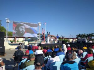 Acto en Playa Girón