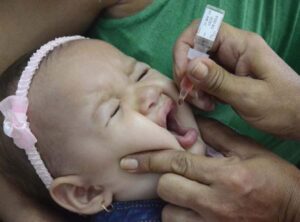 Segunda etapa de vacunación antipoliomielítica en Cuba 