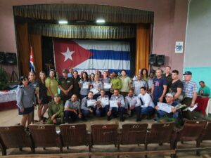 Los presentes fueron agasajados por su labor al servicio de la Patria y el pueblo cubano.