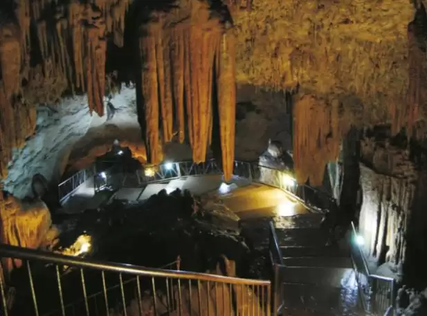 Propuestas novedosas en las Cuevas de Bellamar