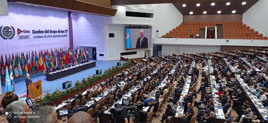 Cumbre G77
