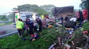 Llegan a Cuba cadáveres de migrantes fallecidas en accidente en México