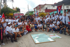 Arte universitario contagia de alegría a comunidad en Matanzas