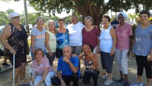 Salud y alegría con el Taichí del grupo Alba 