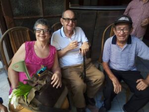 Onélida Rodríguez, Juan Fuentes, y René Quirós en la UNEAC matancera