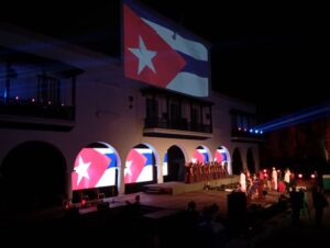 Presiden Raúl y Díaz-Canel acto conmemorativo por el aniversario 65 del triunfo de la Revolución cubana 