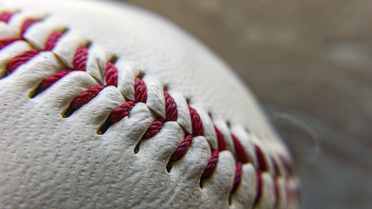 Duelos entre viejos conocidos en inicio de playoff beisbolero cubano. Foto: fernando zhiminaicela/Pixabay