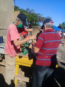 Vincular los nuevos quioscos de las mipymes con las ferias agropecuarias es otro de los objetivos de la medida. Foto de la Asamblea Municipal de Matanzas
