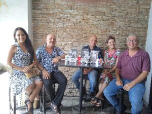 Panelistas sobre la obra de Norge Céspedes